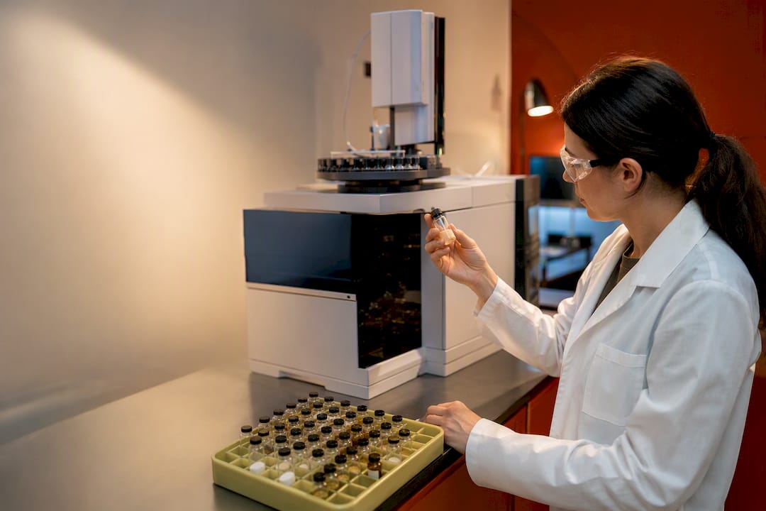 Anonymous supplement samples in testing laboratory